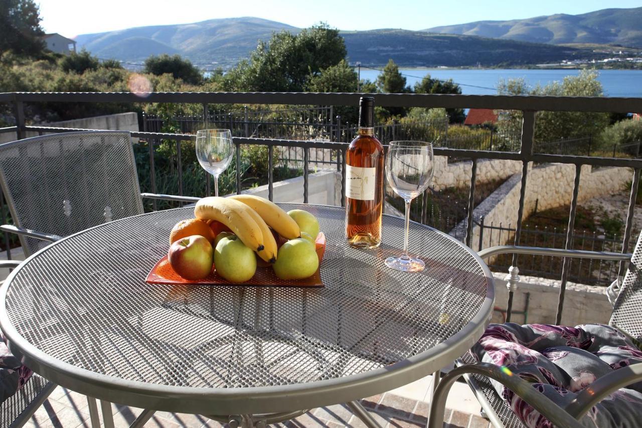 Apartment Matea Trogir Eksteriør billede